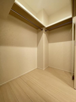[@EH[NCN[[bg^m6̑^[